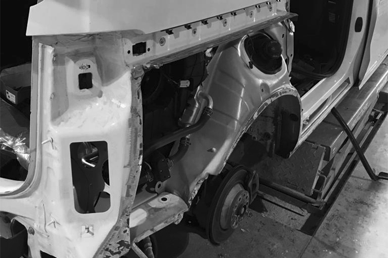 Unfallinstandsetzung Seitenwand